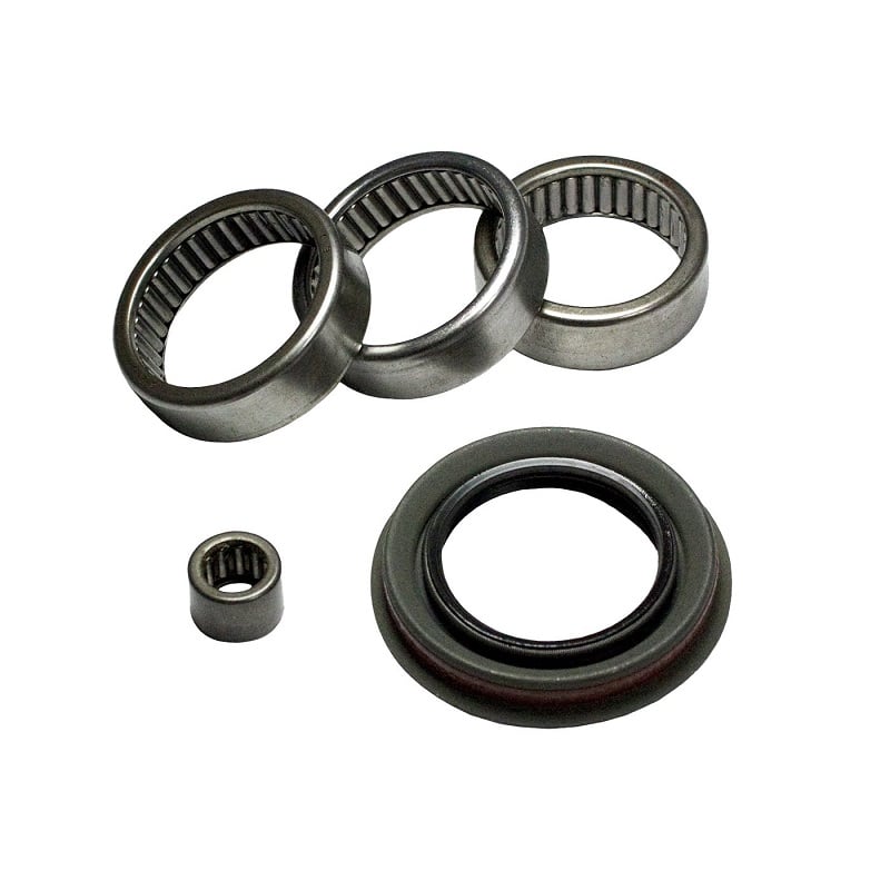 Yukon Gear & Axle GM 9.25 IFS Axle Bearing & Seal Kit 01-10 GM 2500/3500