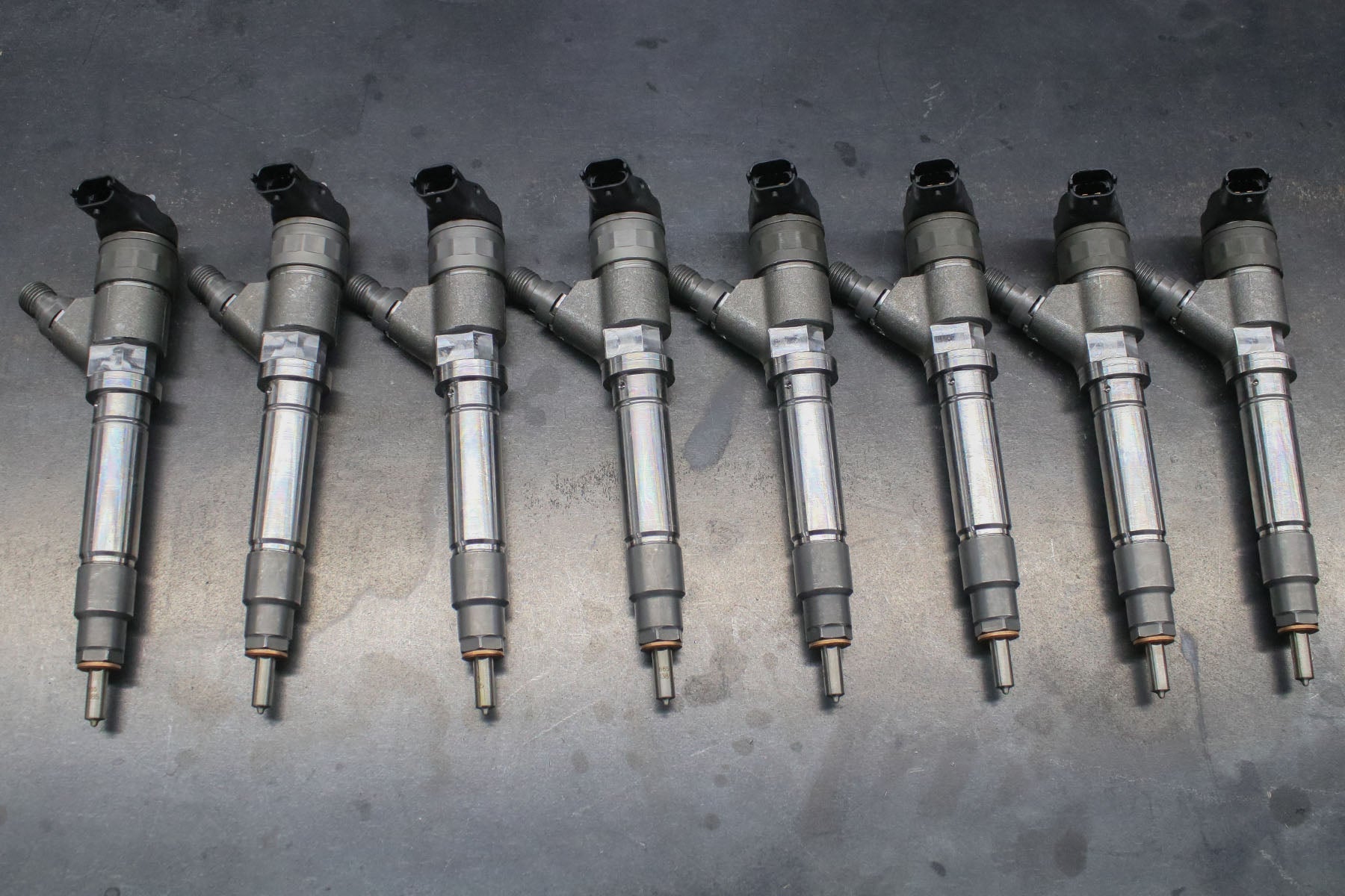 Chevy Duramax 04.5-05 LLY Brand New Injector Set 30 Percent Over 75hp Dynomite Diesel